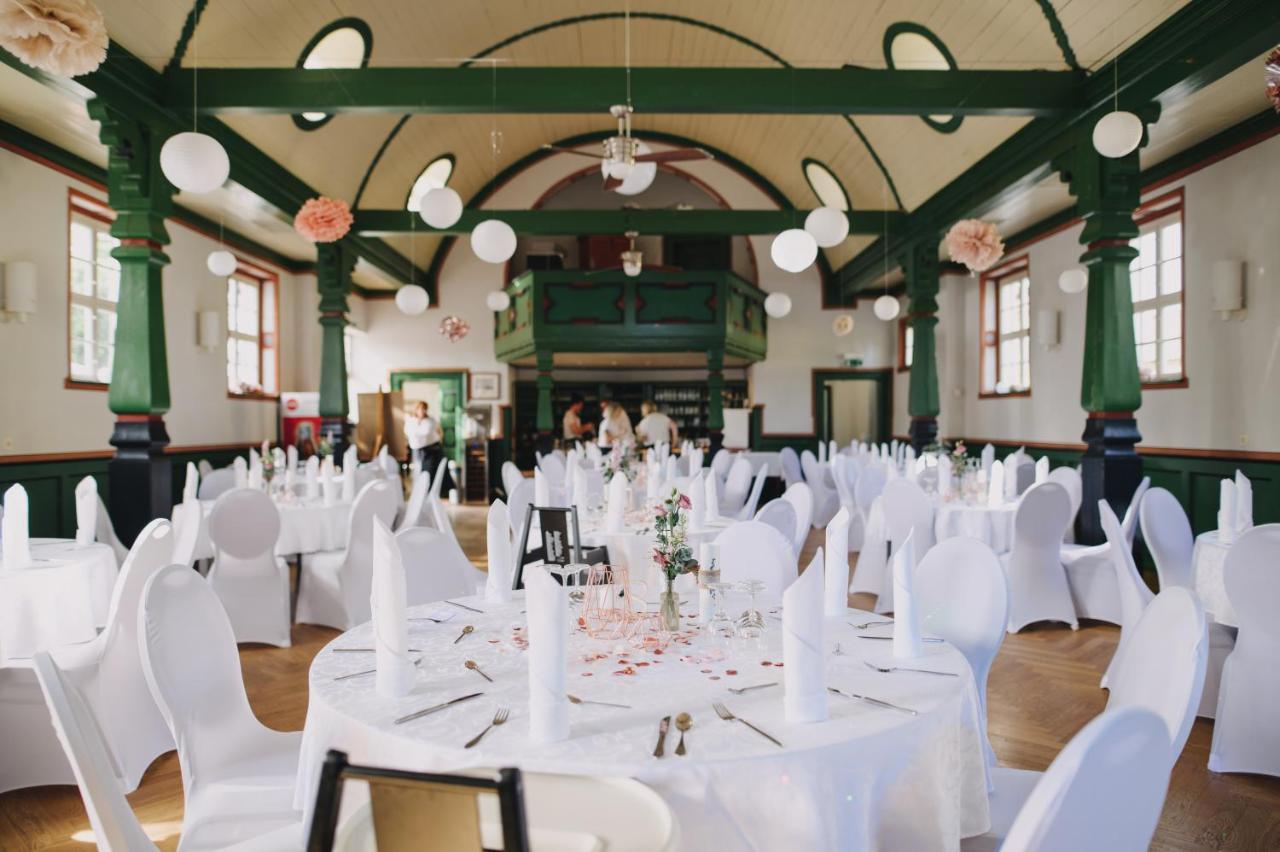 Gasthof Zum Hirsch Hotel Drehna Екстериор снимка