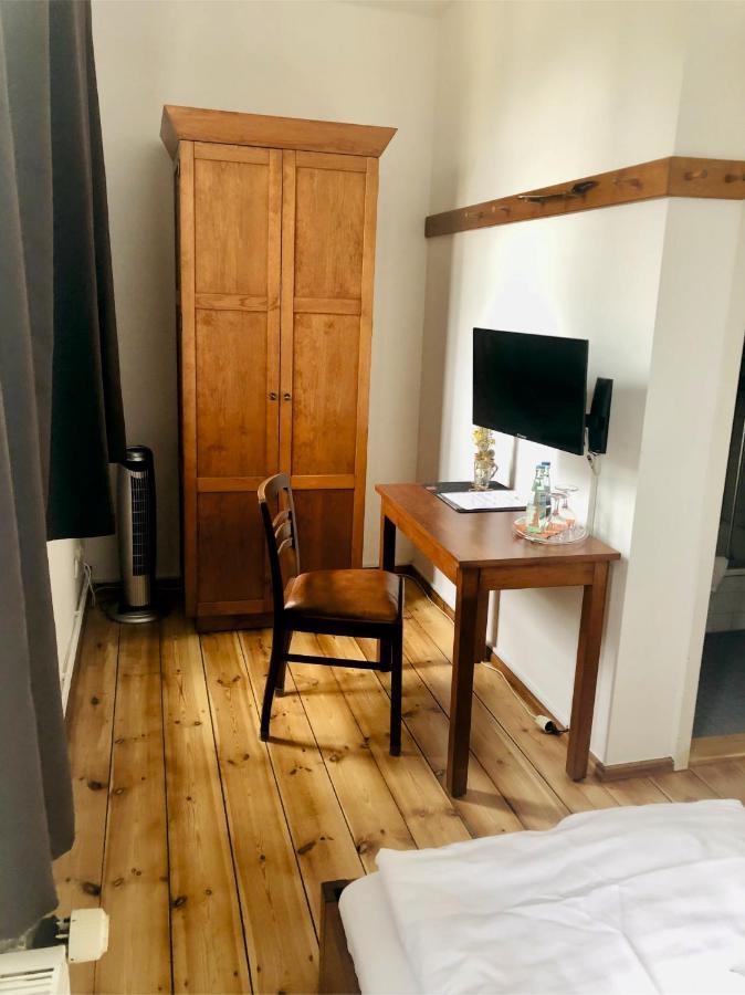 Gasthof Zum Hirsch Hotel Drehna Екстериор снимка