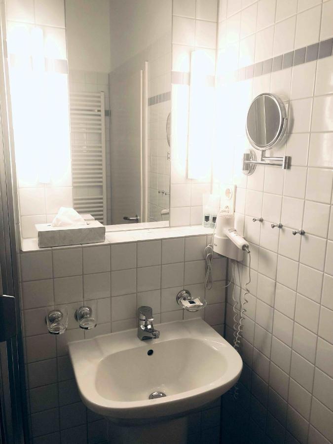 Gasthof Zum Hirsch Hotel Drehna Екстериор снимка